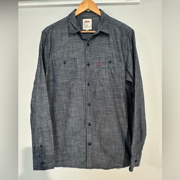 Levi's Men's Button Up‎ Long Sleeve Chambray Jean M - Picture 1 of 6